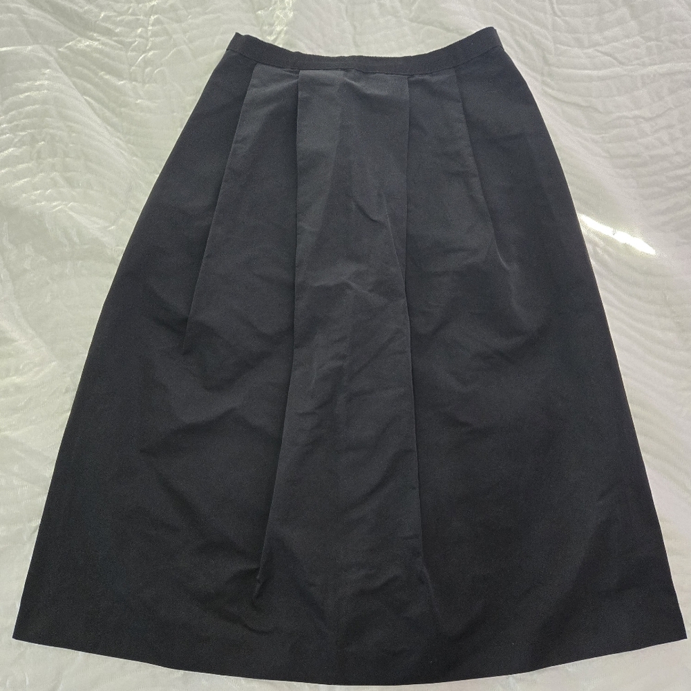Elegant Black Women's Pleaded Skirt